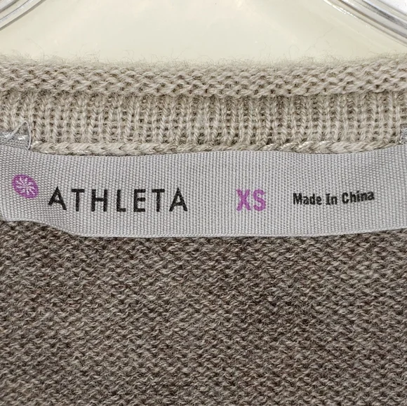 Athleta Brindle 100% Merino Wool Sweater Size XS - Picture 5 of 8
